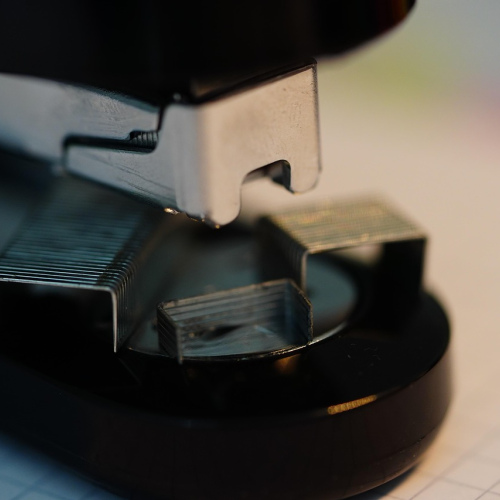 Heavy-Duty Stapler with Staples